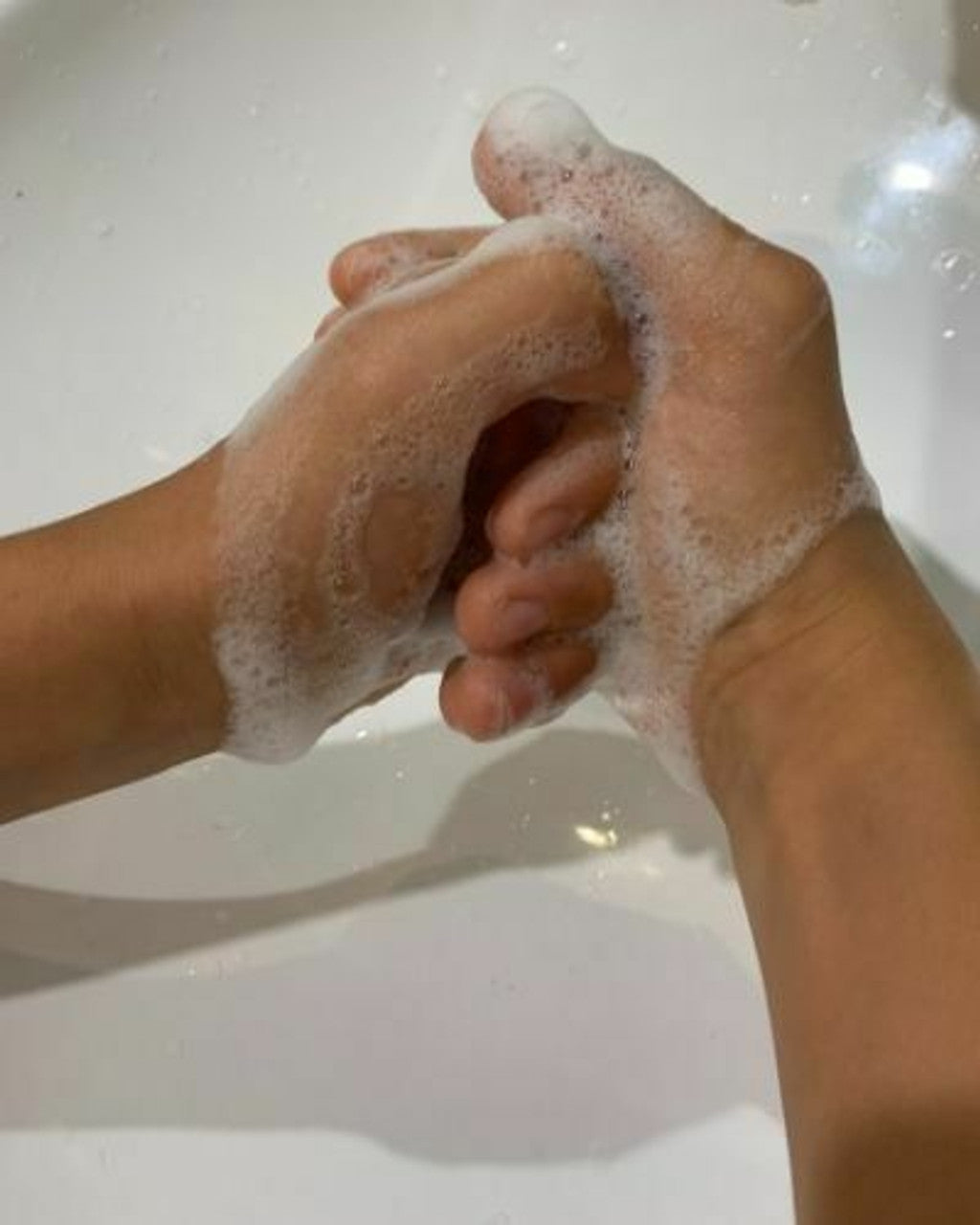 Coconut Foaming Hand Soap - Starter Pack (Bottle + 4 Refill Tablets) Naturally Anti-Bacterial