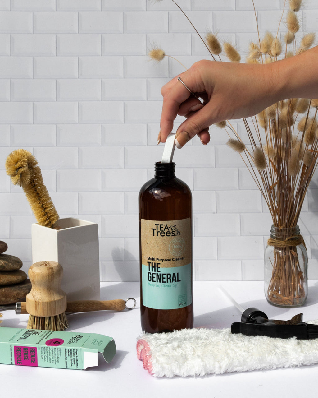 "Scuffs & Seconds" Multi Purpose THE GENERAL Antibacterial Cleaning bottle and 4 refill tablets